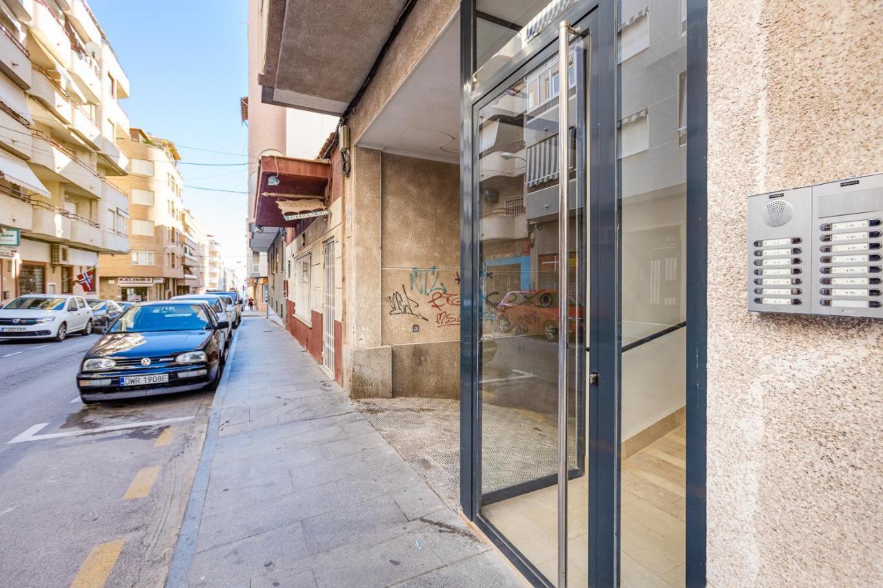 Apartment Studio Relax Almudena Torrevieja Exterior photo